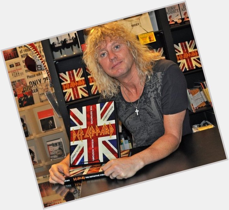 Today Rick Savage, bass player, is turning 55! Happy bday from MH Italia and its readers! 