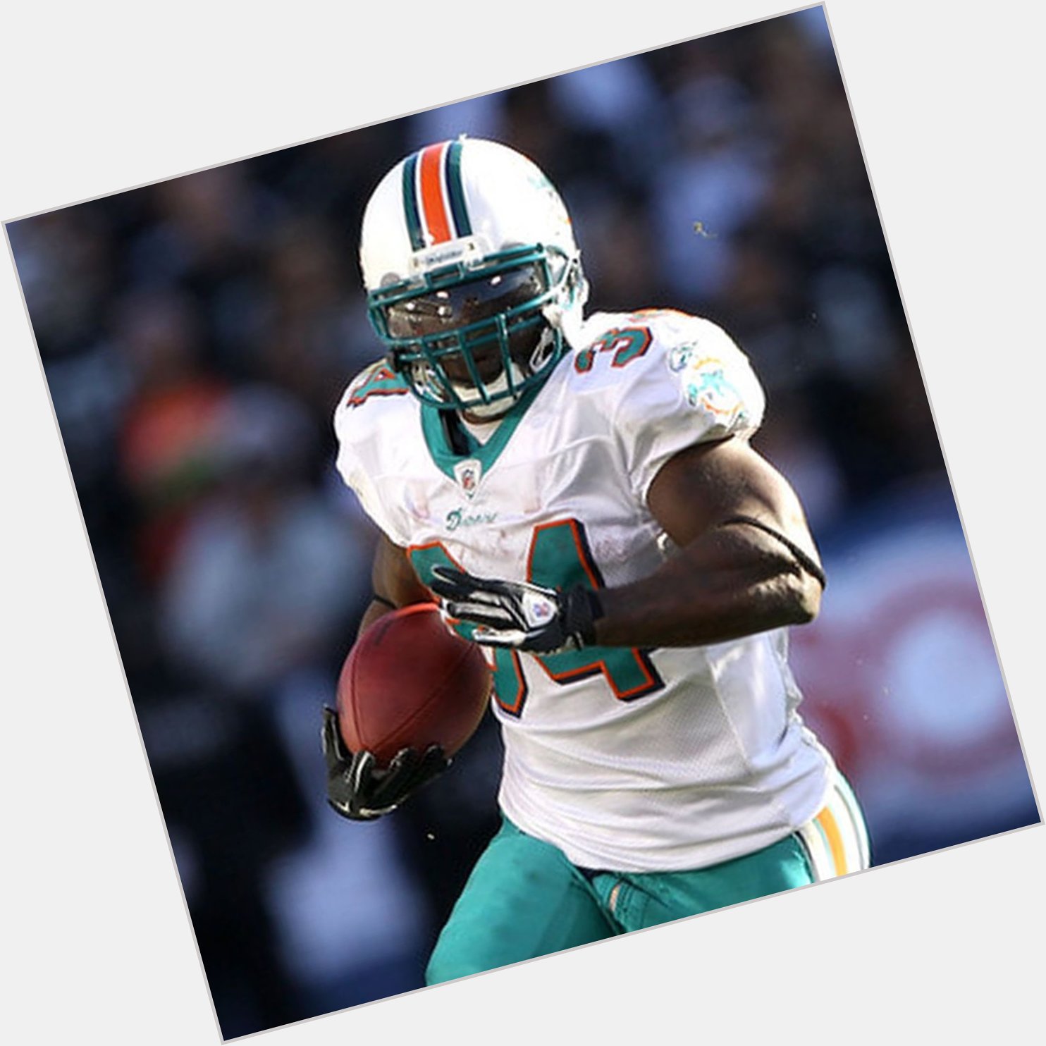 Happy 44th birthday to former RB Ricky Williams  