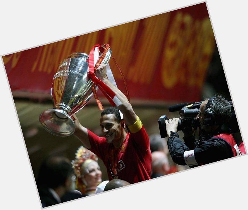 Happy birthday, winner & former Manchester United defender Rio Ferdinand!

SIGUENOS Y TE SEGUIMOS    