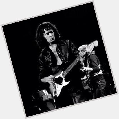  Happy birthday to this fella. One offs like Ritchie Blackmore are sadly messing in modern music.