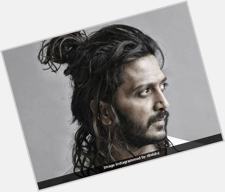Wishing to great year ahead to you handsome, god fulfill your dreams , A very happy birthday to Ritesh Deshmukh . 