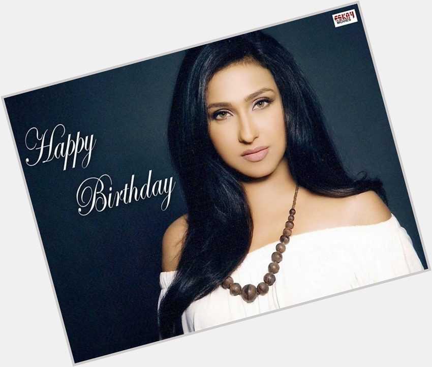 A very Happy Birthday to the glamorous Rituparna Sengupta. Wish you a wonderful day and a great year ahead. 