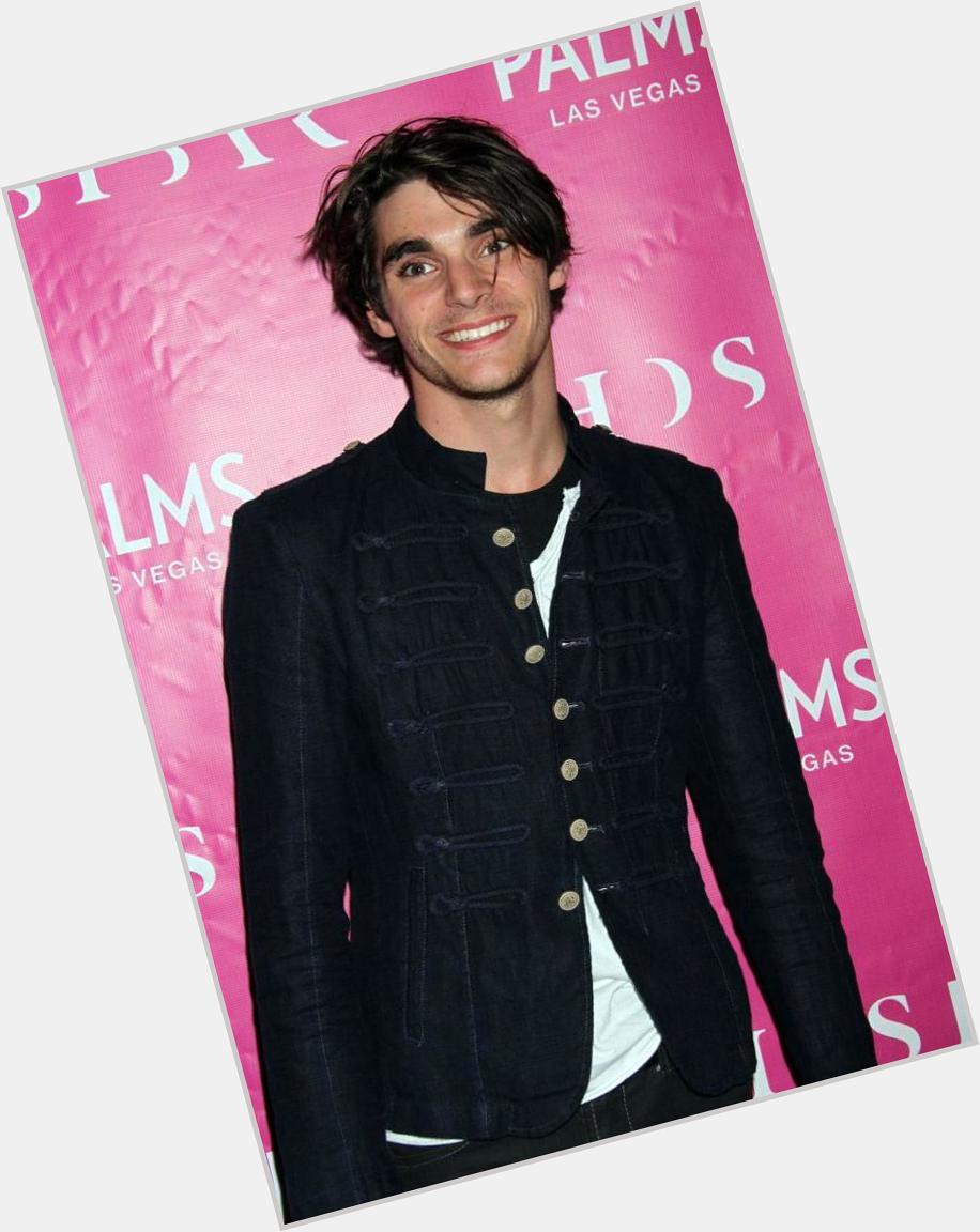 Happy 25th birthday to RJ Mitte, who is looking fine as damn these days and is therefore your 