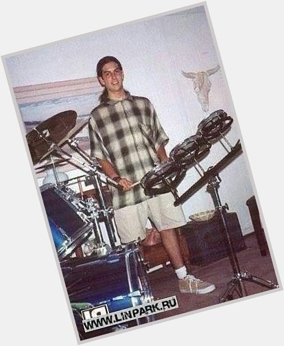 Happy 40th Birthday to my favorite drummer, Rob Bourdon! I hope you\re day is special.   