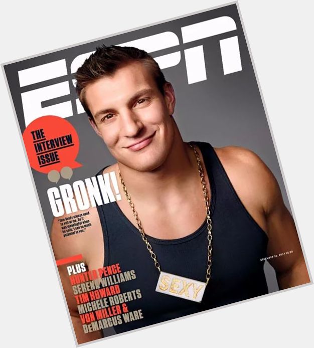 Today I would like to wish a very Happy Birthday to this best tight end in the  world his name is rob gronkowski 