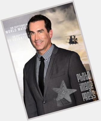 Happy Birthday Wishes going out to Rob Riggle!            
