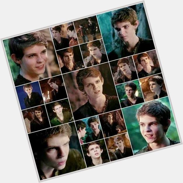  PAN NEVER FAILS. Happy Birthday Robbie Kay! I really really hope you see this!!!! Best Peter Pan EVER. 
