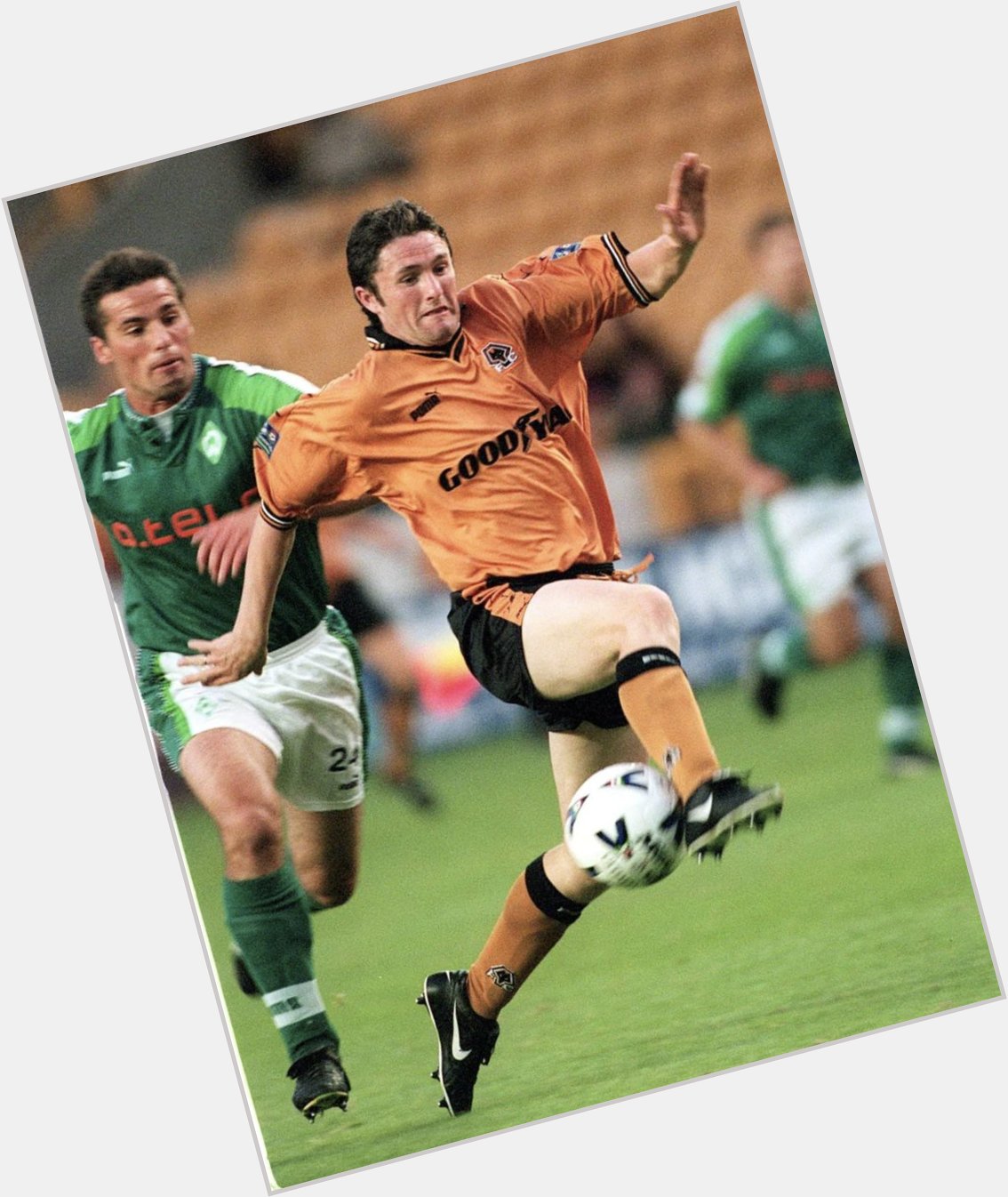 Happy 40th Birthday to Robbie Keane. Always forget he started his senior career at Wolves! 