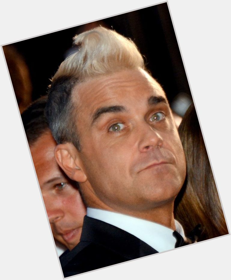 [MOMENT] Hari ini Robbie Williams berulang tahun. Happy birthday  
