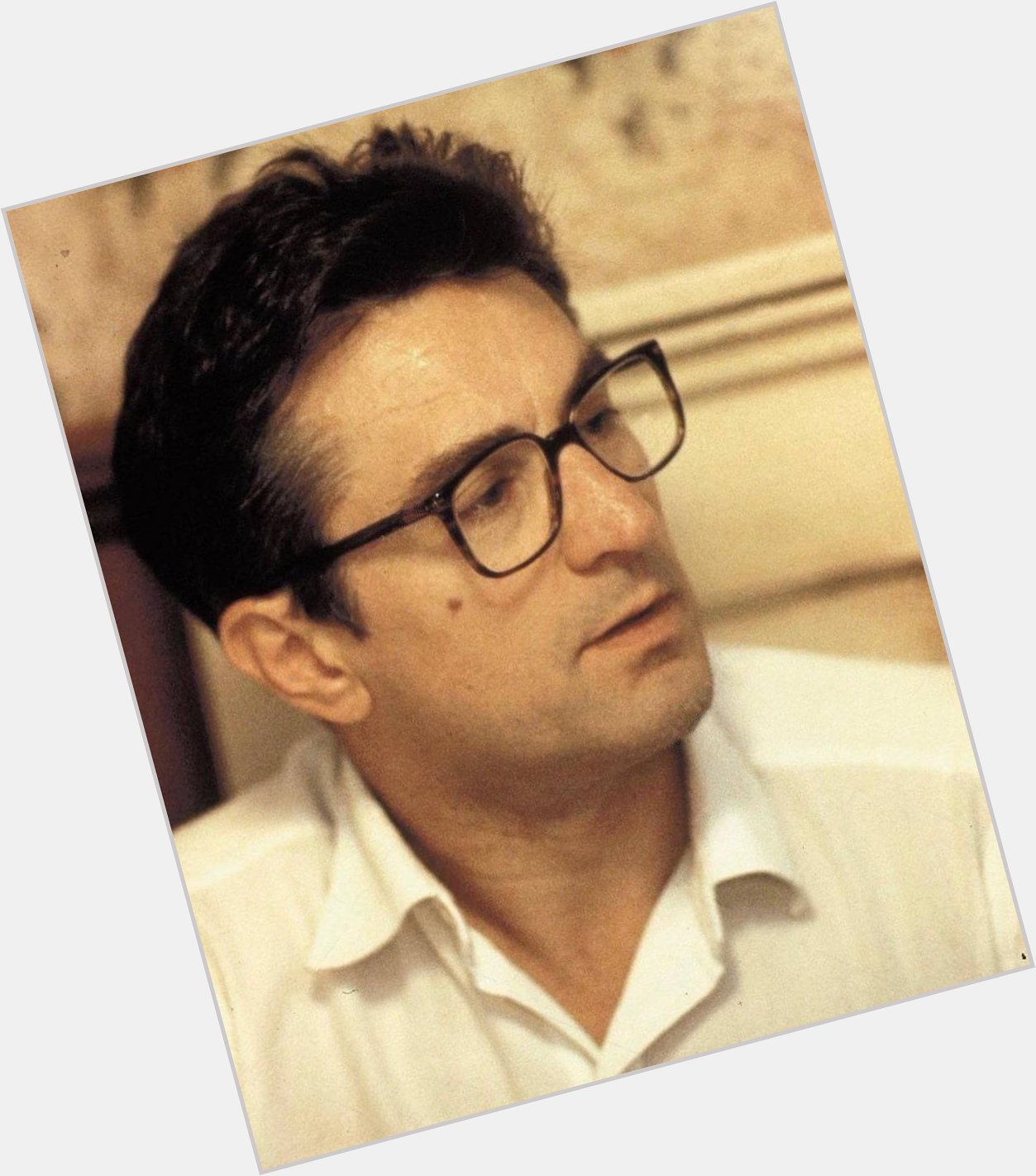  Time goes on. So whatever you re going to do, do it. Do it now. Don t wait. Happy birthday Robert De Niro... 