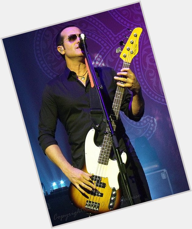  Happy Birthday, Stone Temple Pilots Bassist Robert DeLeo ( 