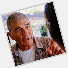 A happy birthday to the cooler-than-the-other-side-of-the-pillow Robert Forster, who turns 76 today. 