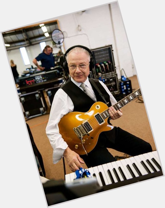 A very happy 72nd birthday to Mr Robert Fripp of that King Crimson band 