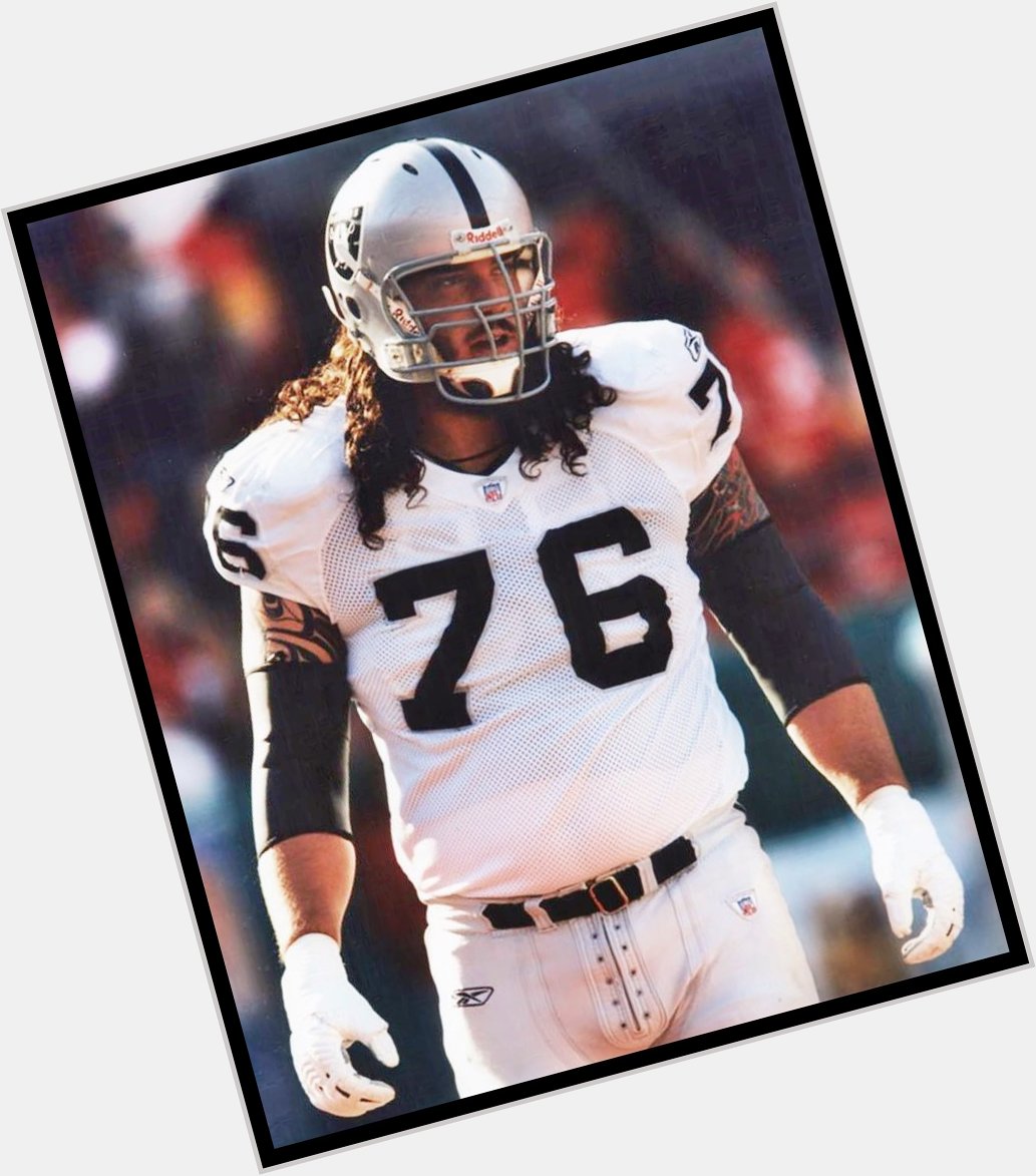 Happy birthday to former OL Robert Gallery, July 26, 1980. 