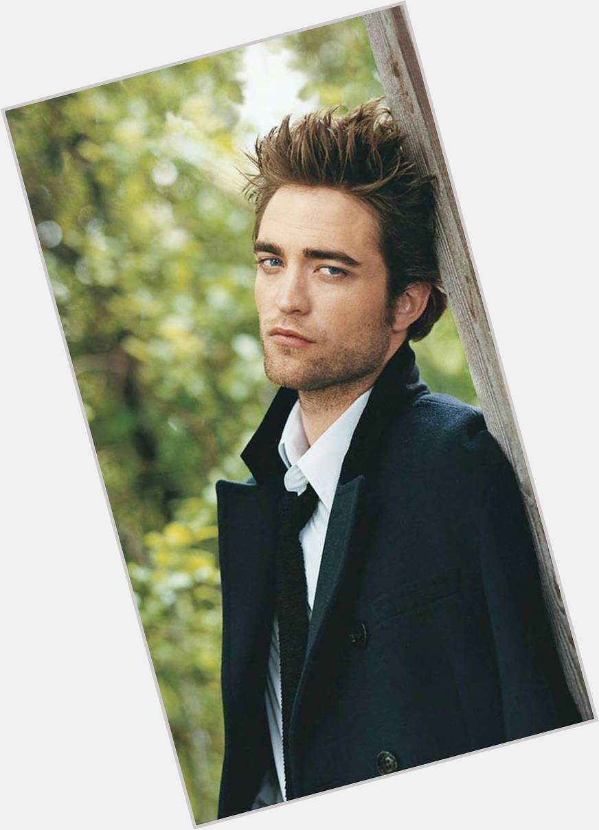 Happy 31st Birthday Robert Pattinson! He potrayed Cedric Diggory in the films. 