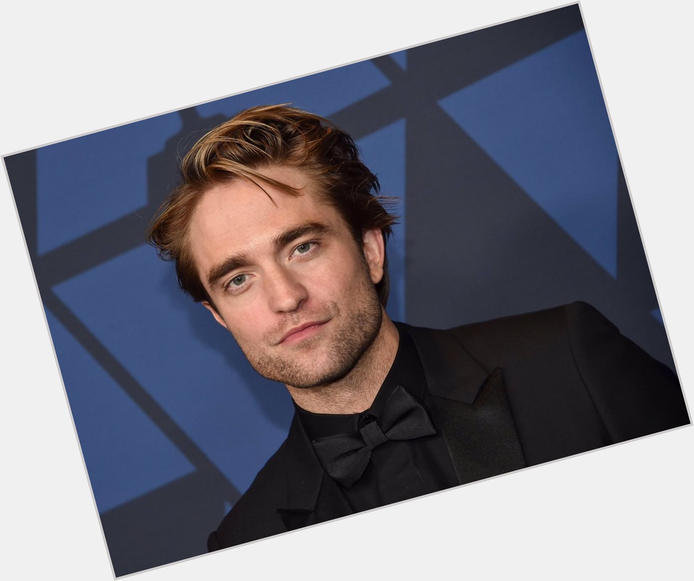 Happy Birthday Robert Pattinson!
You beautiful man 