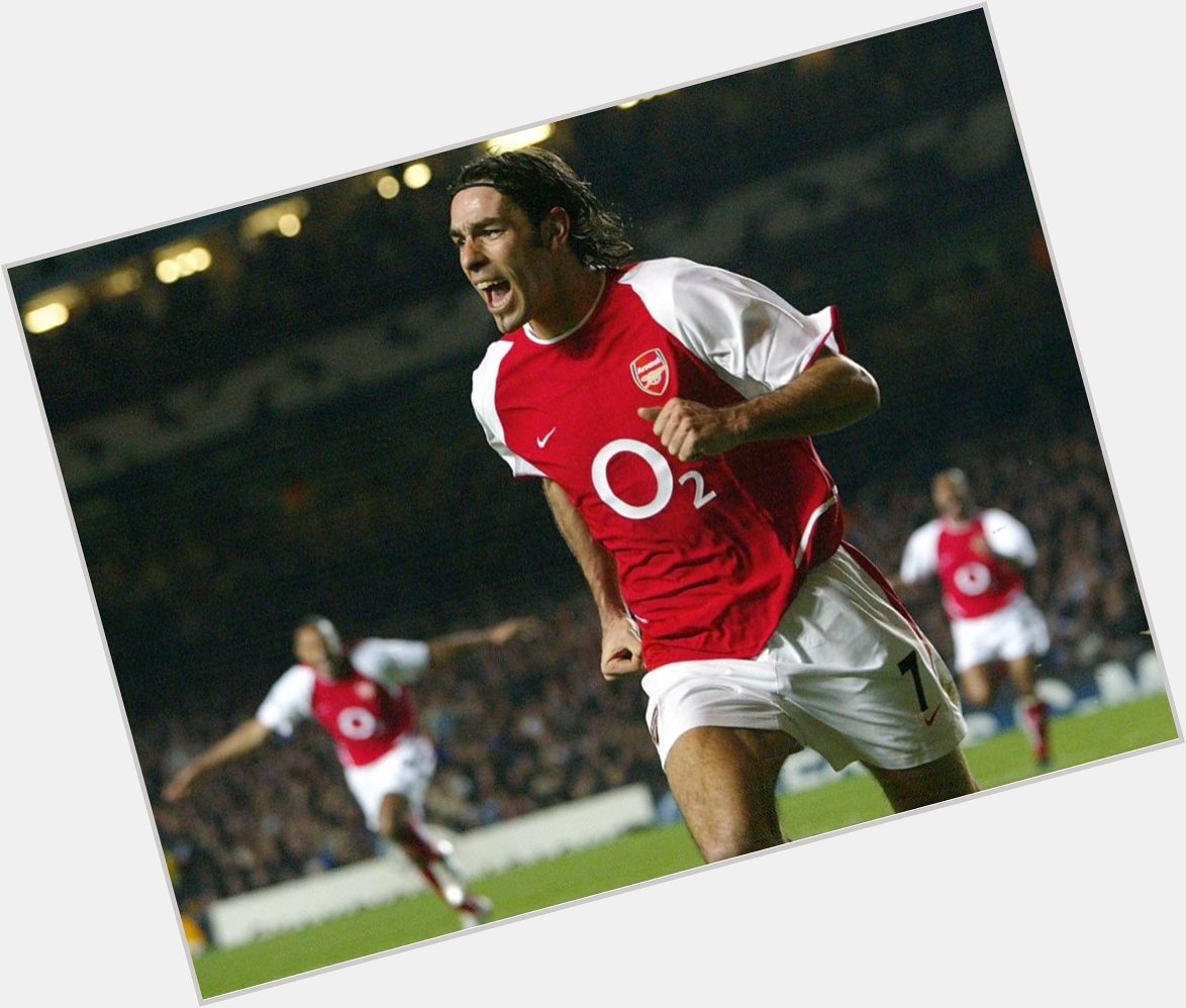 Happy 42nd Birthday to former Arsenal player, Robert Pires! 