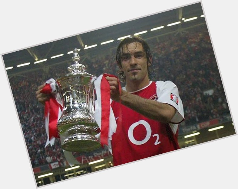 Happy birthday to Robert Pires, my all time favorite Arsenal player 