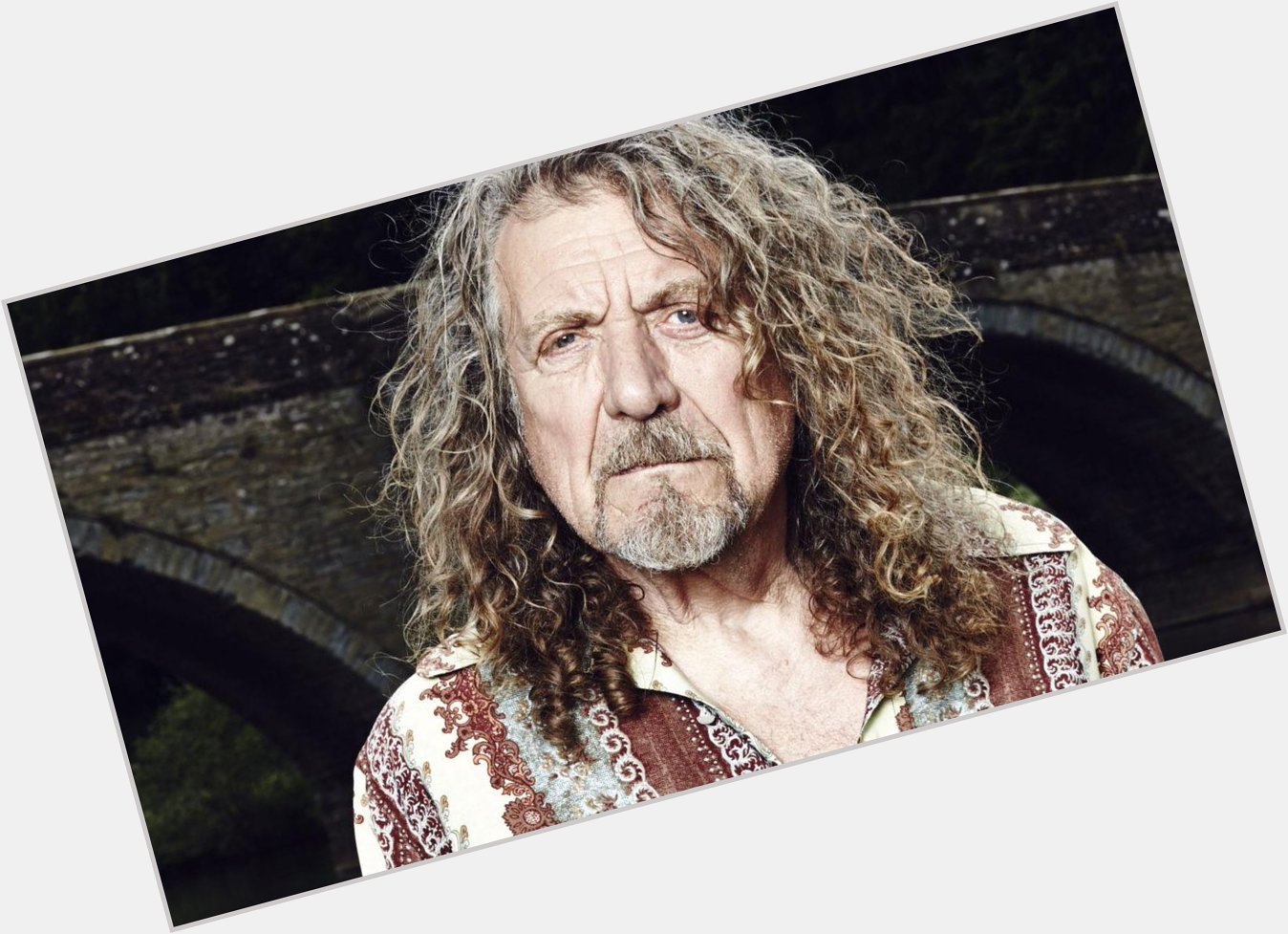 Happy birthday to the one and only RobertPlant  