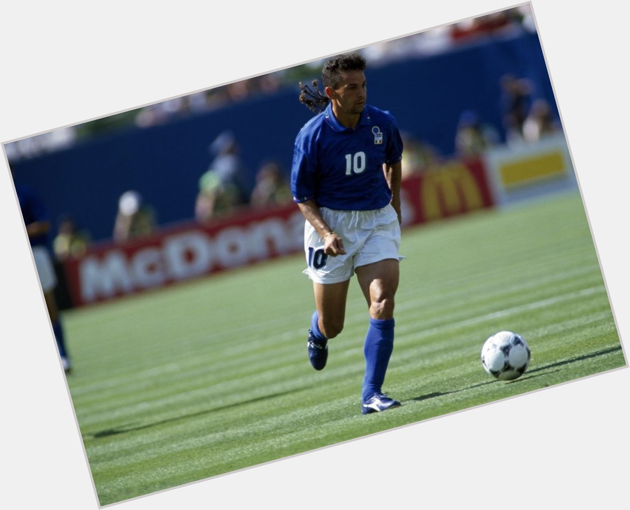Happy 53rd Birthday to Italian legend Roberto Baggio        