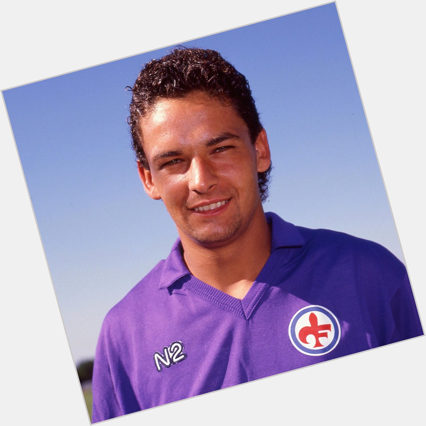   Happy birthday, Roberto Baggio Who\s your all-time favourite Fiorentina player?  | 