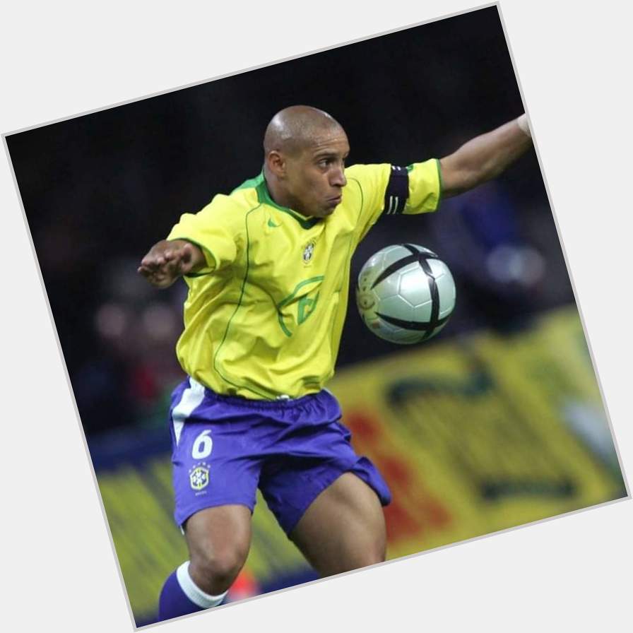 Happy 48th Birthday to Roberto Carlos .
Brazilian legend .
The best free kicker of all time    . 