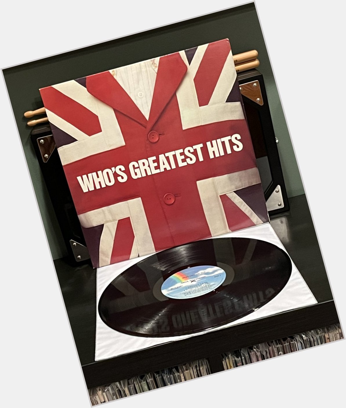The Who - Who s Greatest Hits
Happy 79th birthday to Roger Daltrey 