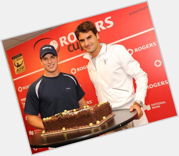 Hoy cumple 33 años el maestro .Roger Federer ! Happy Birthday !! 