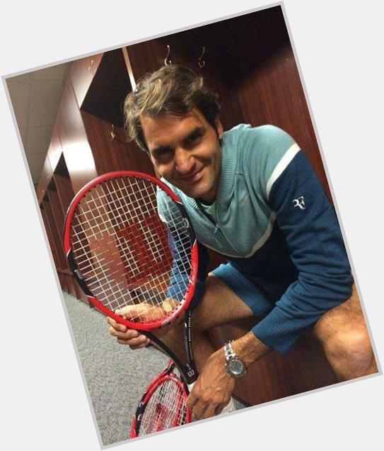 Hoy cumple años uno de mis ídolos,el máximo en el tenis:Su Majestad Roger Federer!¡Happy 33rd birthday! 
