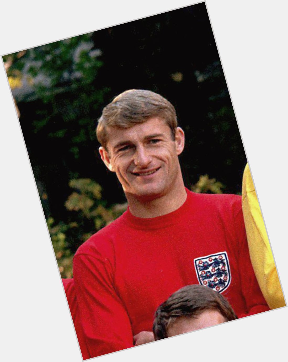  Happy Birthday to England World Cup winner Roger Hunt... 