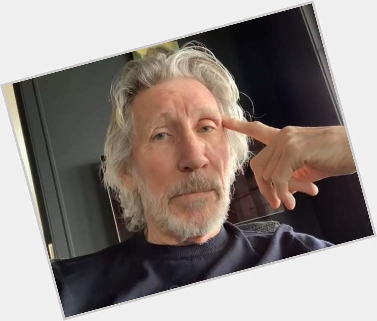 Happy 78th birthday to Roger Waters, cousin of Helen Waters (Lena d\Água in portuguese) 
