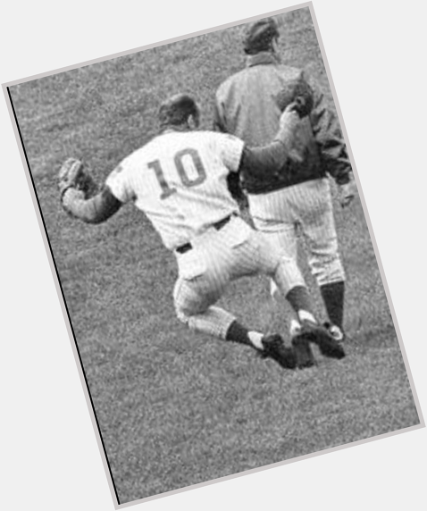 Happy birthday to the late Ron Santo! He would have turned 75 today. Santo was a 9 time AS and 5 time gold glover. 