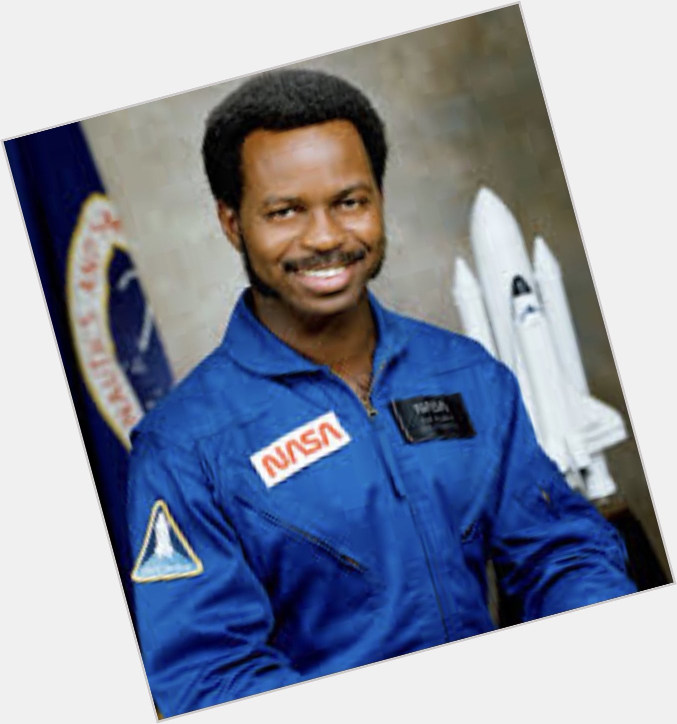 Happy birthday to astronaut and physicist Ronald McNair who would have been 71 today. 