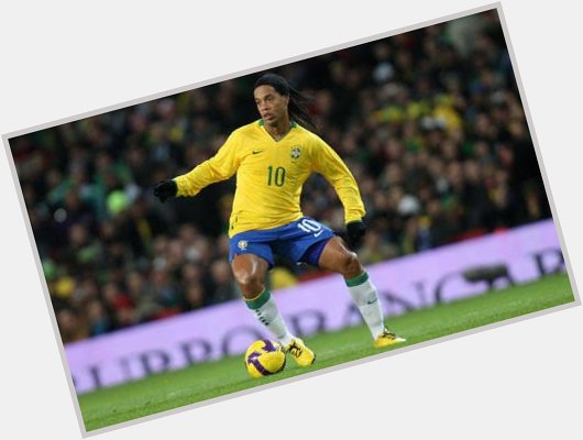 Happy Birthday Legend  Ronaldinho Gaucho   