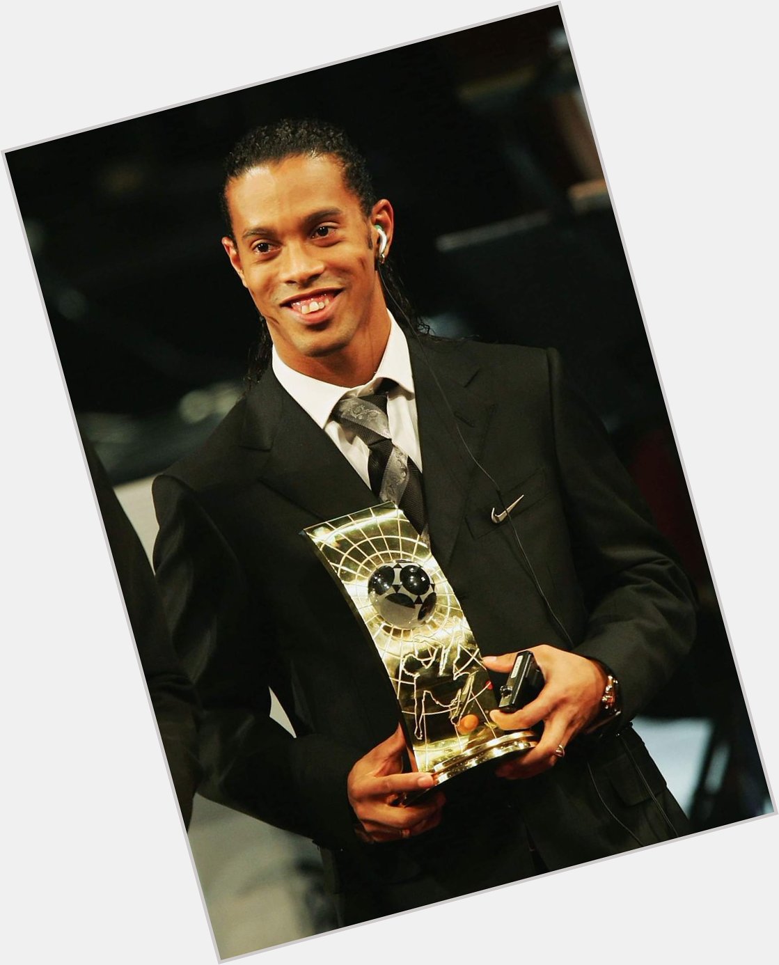 Happy birthday to two-time FIFA World Player of the Year Ronaldinho Gaúcho!    