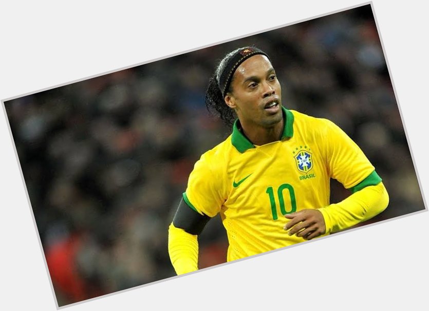 Ronaldinho Gaucho is The Most Complete Football Player the World has Ever Seen!

Happy Birthday Ronaldinho 