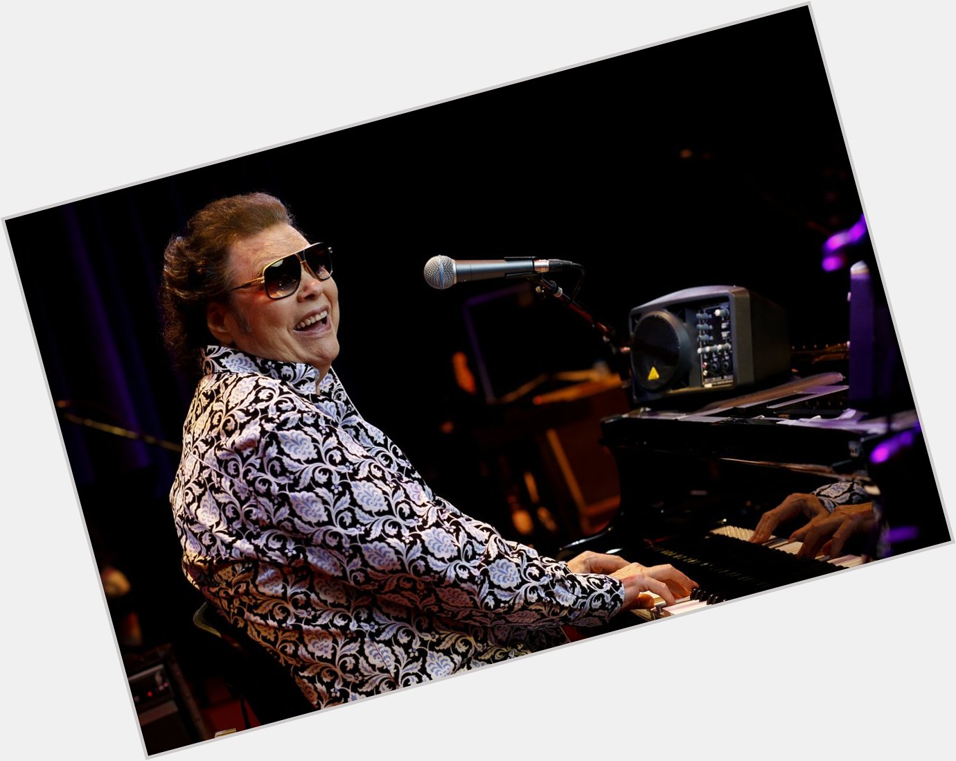 Please join me here at in wishing the one and only Ronnie Milsap a very Happy 78th Birthday today  