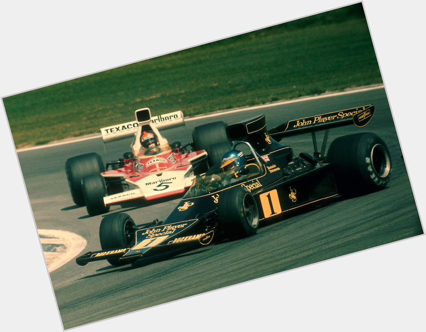 Happy Birthday Ronnie Peterson!   (Tyrrell P34 (1977) & Lotus 72E (1974)) 