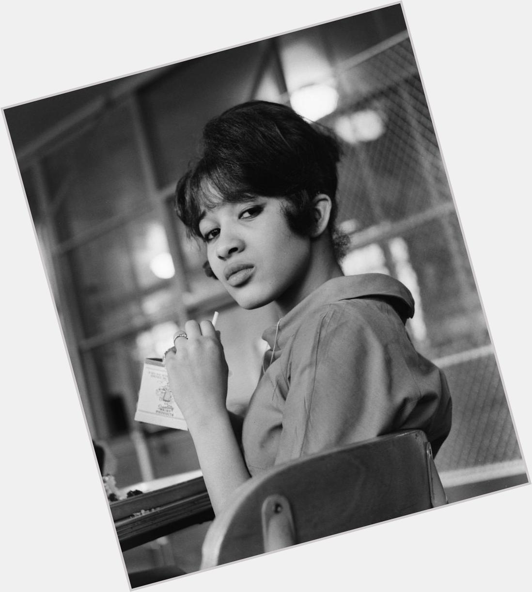 Happy Birthday Ronnie Spector, born on this day in 1943.
What a voice ! 
