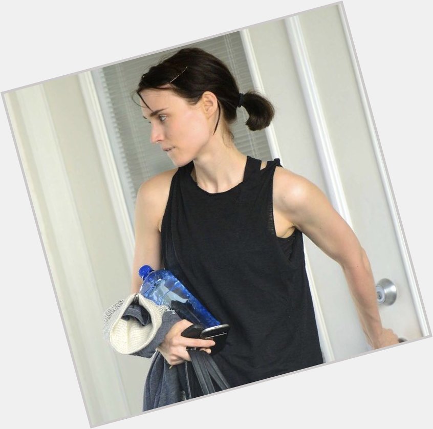 Happy birthday to rooney mara carrying 37 things on her hand 