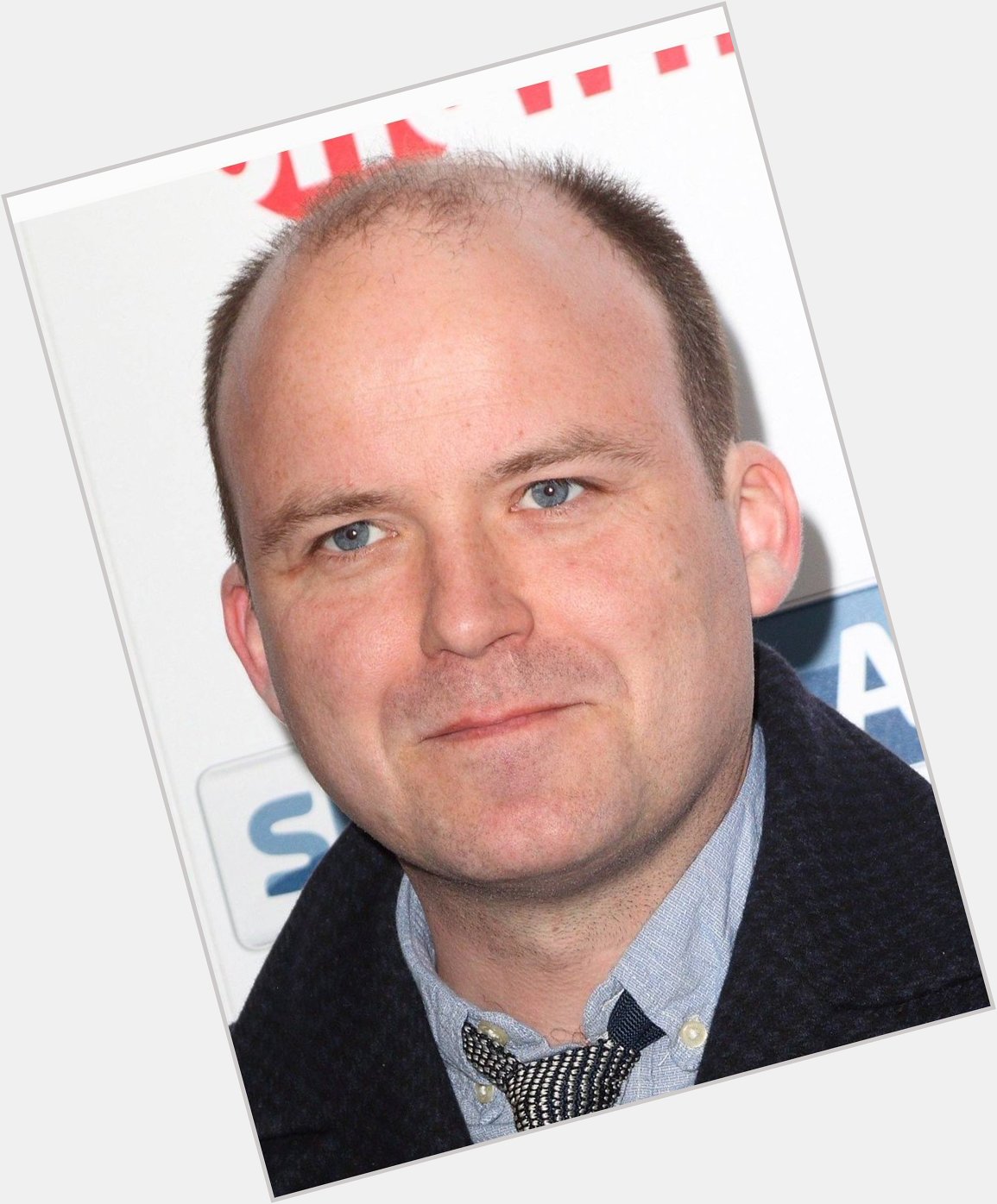 A very happy birthday to the magnificent Rory Kinnear!   