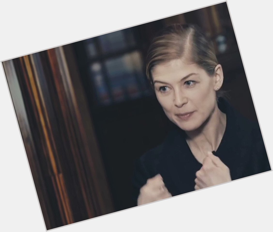 Happy birthday to the legend herself, rosamund pike!

what\s your favorite performance of hers?
