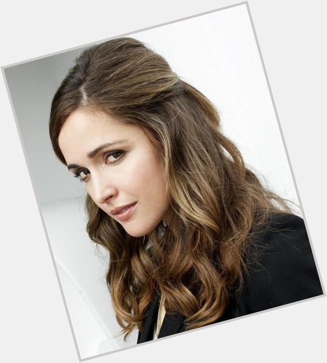 Happy birthday Rose Byrne you beautiful human being 
