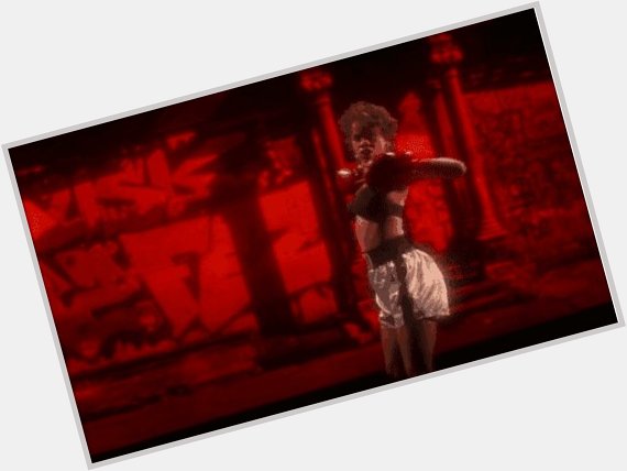 Happy birthday, Rosie Perez! Here she is in the incredible opening credits sequence of DO THE RIGHT THING (1989). 