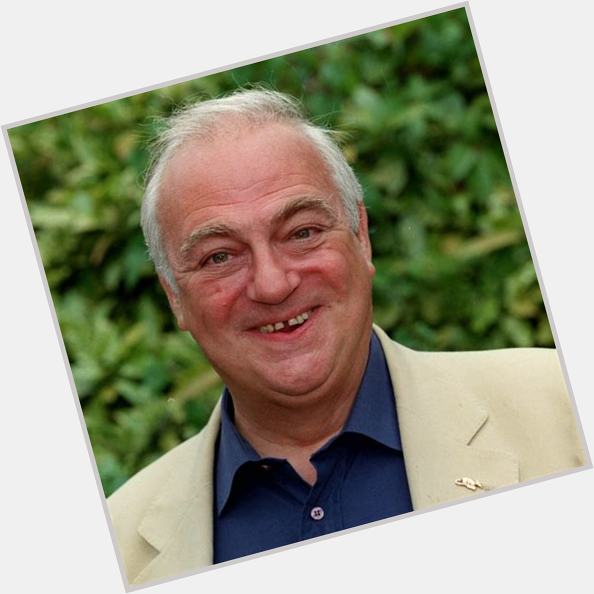 Happy birthday Roy Hudd, excellent in \Common as Muck\, \Lipstick on your Collar\ and many other things. 