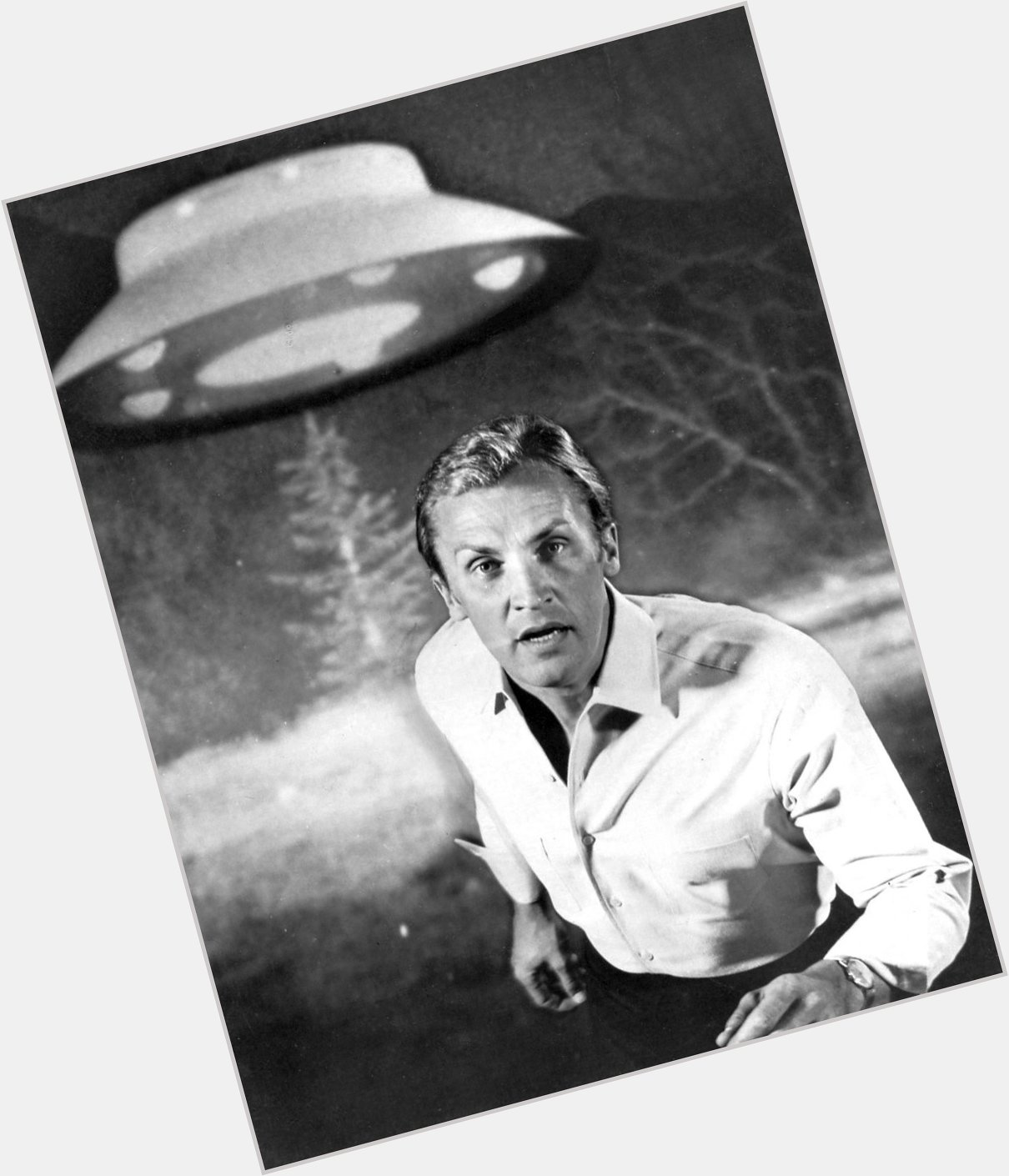 Wishing a happy birthday to The Invaders star Roy Thinnes 
