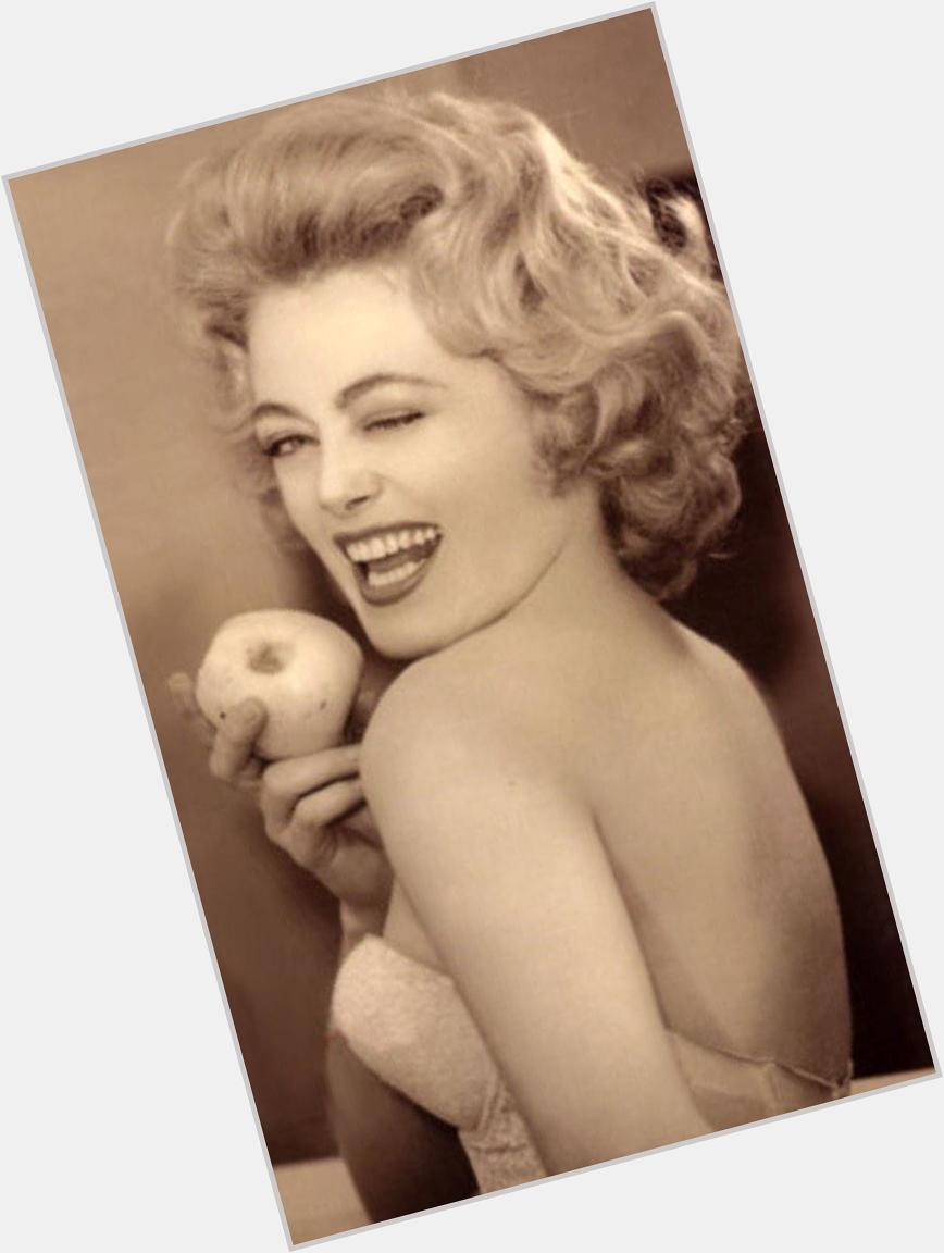 Happy Birthday to the sultry Rue McClanahan! Golden Girls, Mama\s Family, Wicked, Boy Meets World- she did it all 