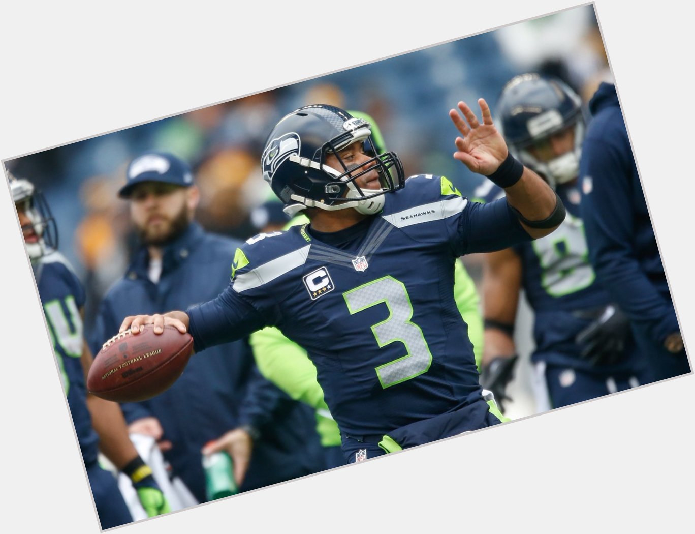 Happy BIRTHDAY  Russell Wilson is on   ! He throws his career-high 5th Pass TD of the day. 