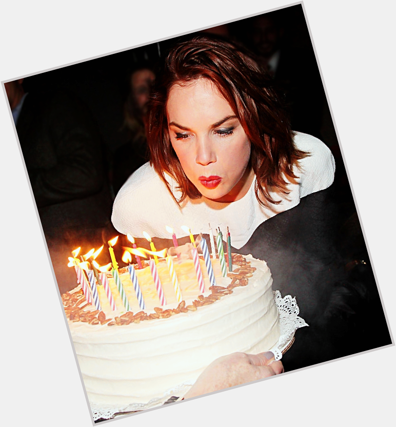 Happy birthday to our favorite girl, ruth wilson!   