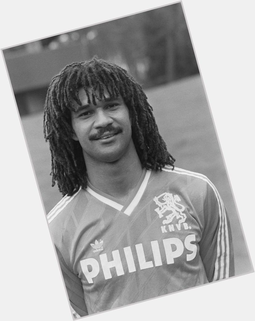 Happy 52nd birthday Ruud Gullit, Dutch international + captain of the 1988-Euro team (only title for Hup Holland Hup) 